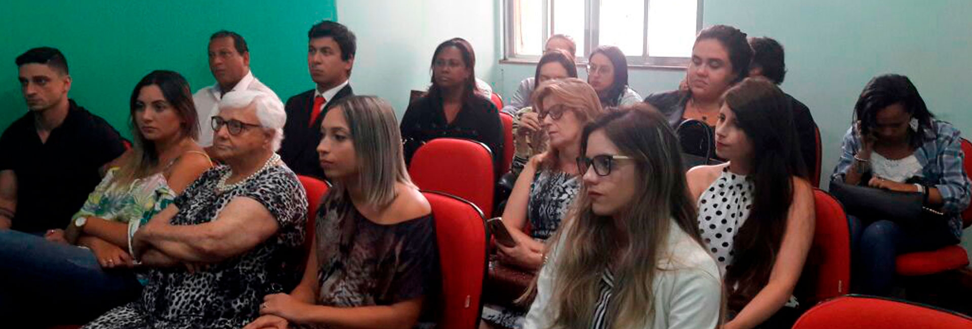 Primeira entrega de carteiras aos novos advogados e advogadas de Barra do Pirai, realizada em 07 de fevereiro